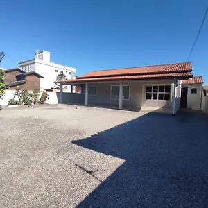 Alugo Casa De Casa de Férias